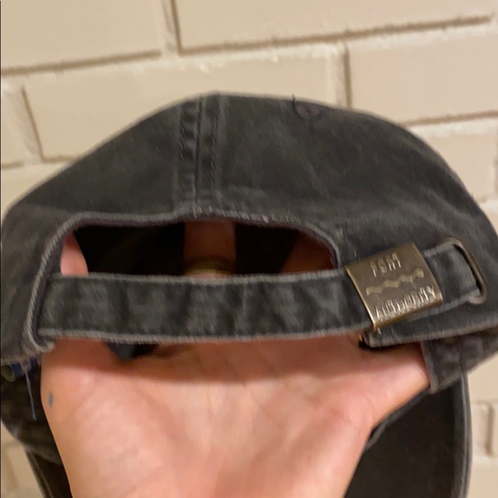 Hat - Picture 2 of 3